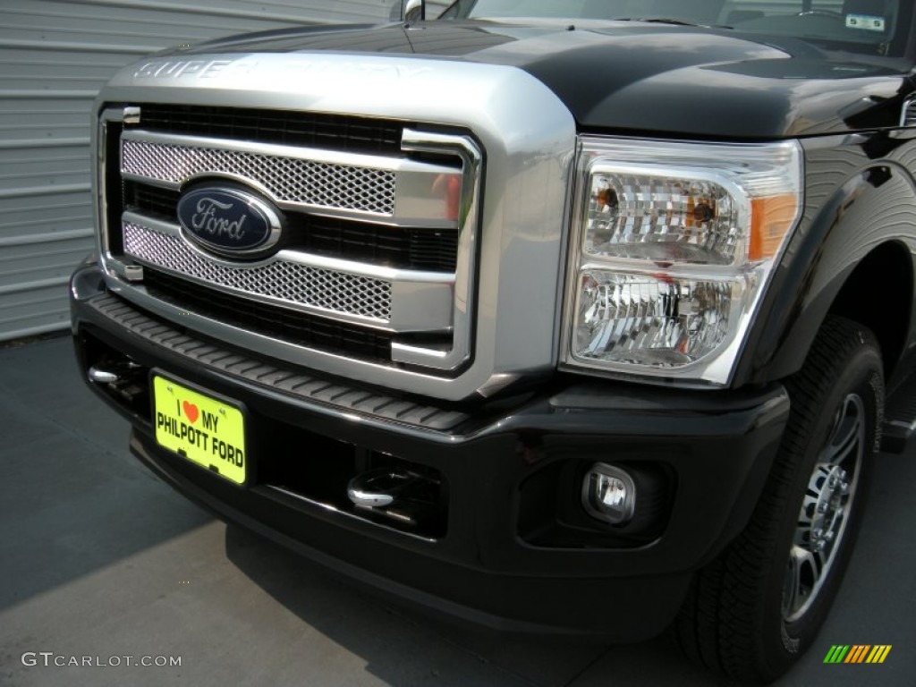 2015 F250 Super Duty Platinum Crew Cab 4x4 - Tuxedo Black / Platinum Pecan photo #10