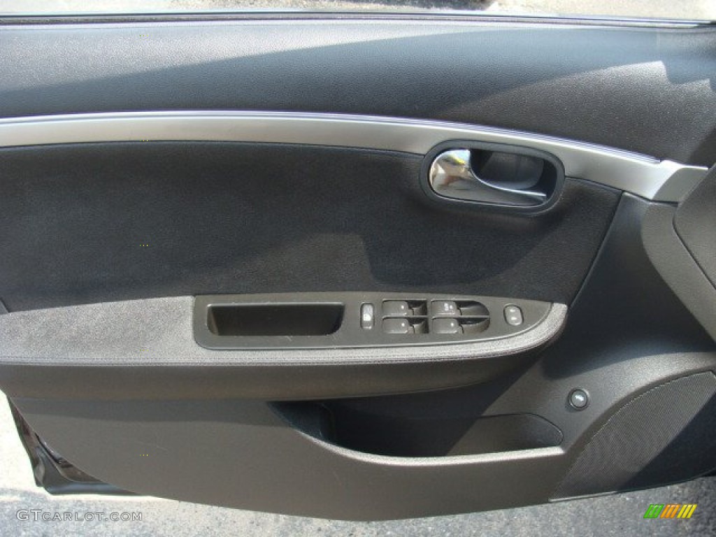2007 Aura XR - Black Onyx / Black photo #6