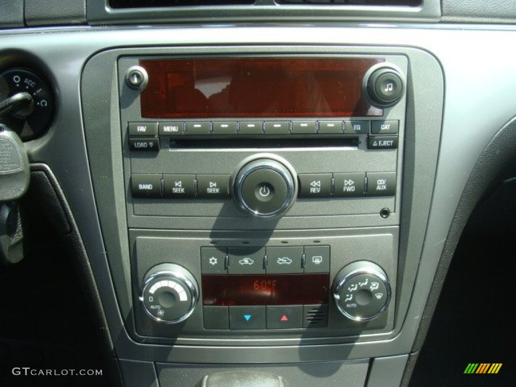 2007 Aura XR - Black Onyx / Black photo #11