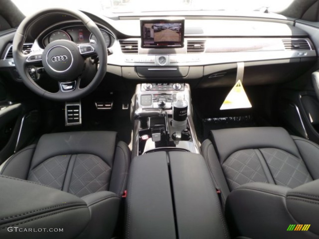 2015 S8 quattro S - Brilliant Black / Black Valcona photo #29