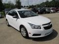 Summit White - Cruze LS Photo No. 8