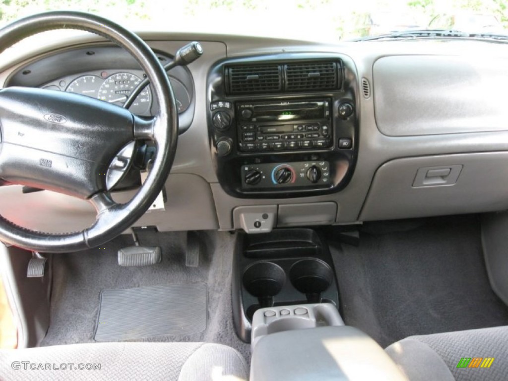 2000 Ranger XLT SuperCab 4x4 - Toreador Red Metallic / Medium Graphite photo #10