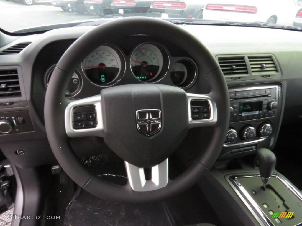 2014 Challenger SXT - Billet Silver Metallic / Dark Slate Gray photo #9