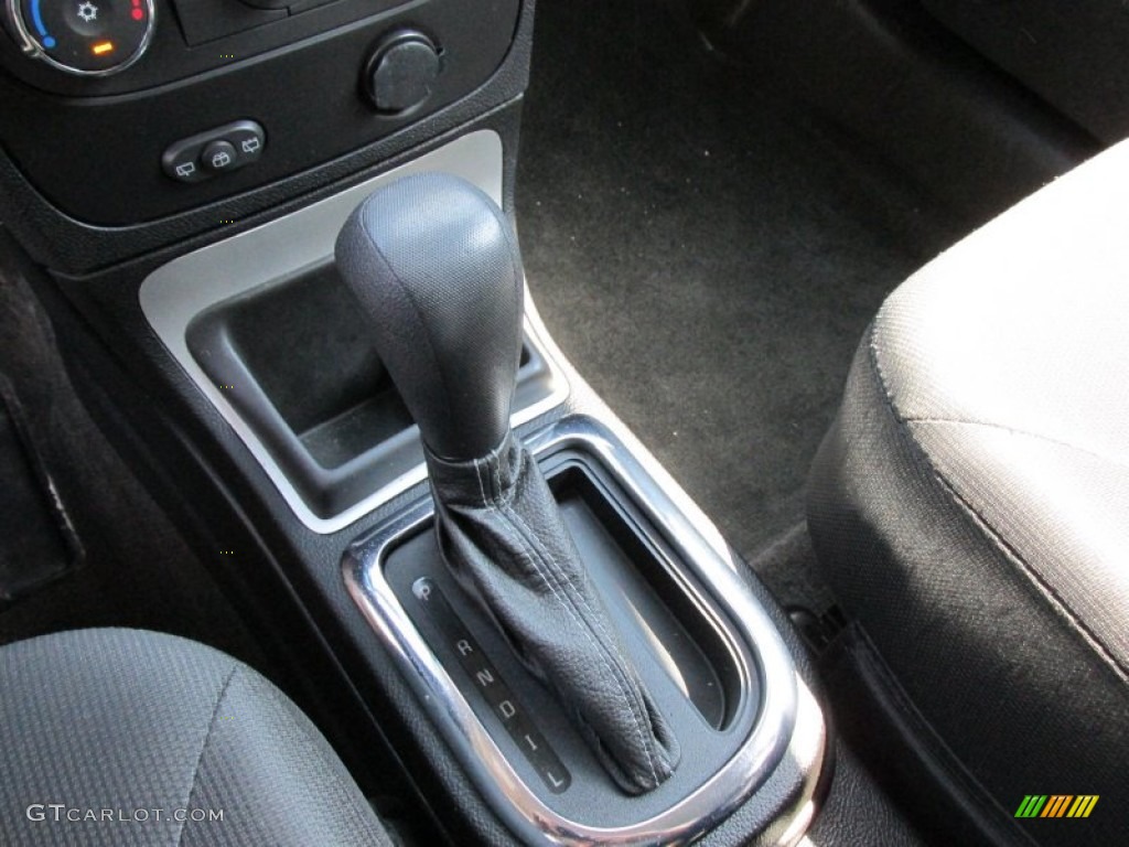 2011 HHR LS - Arctic Ice White / Gray photo #15