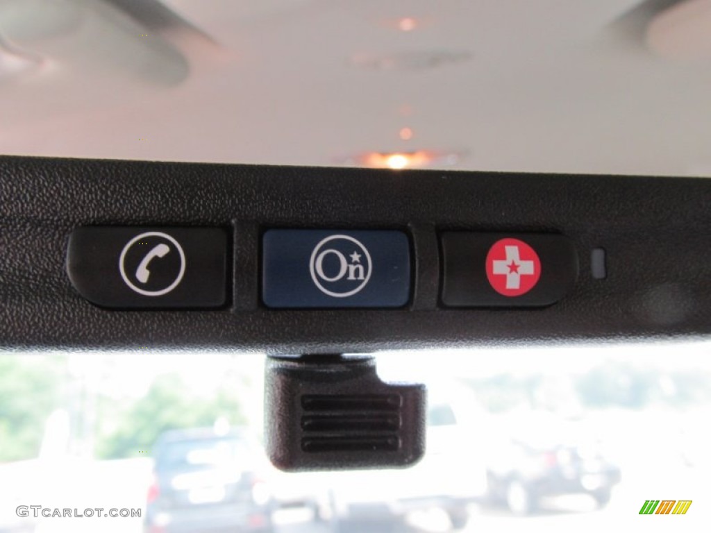 2011 HHR LS - Arctic Ice White / Gray photo #18