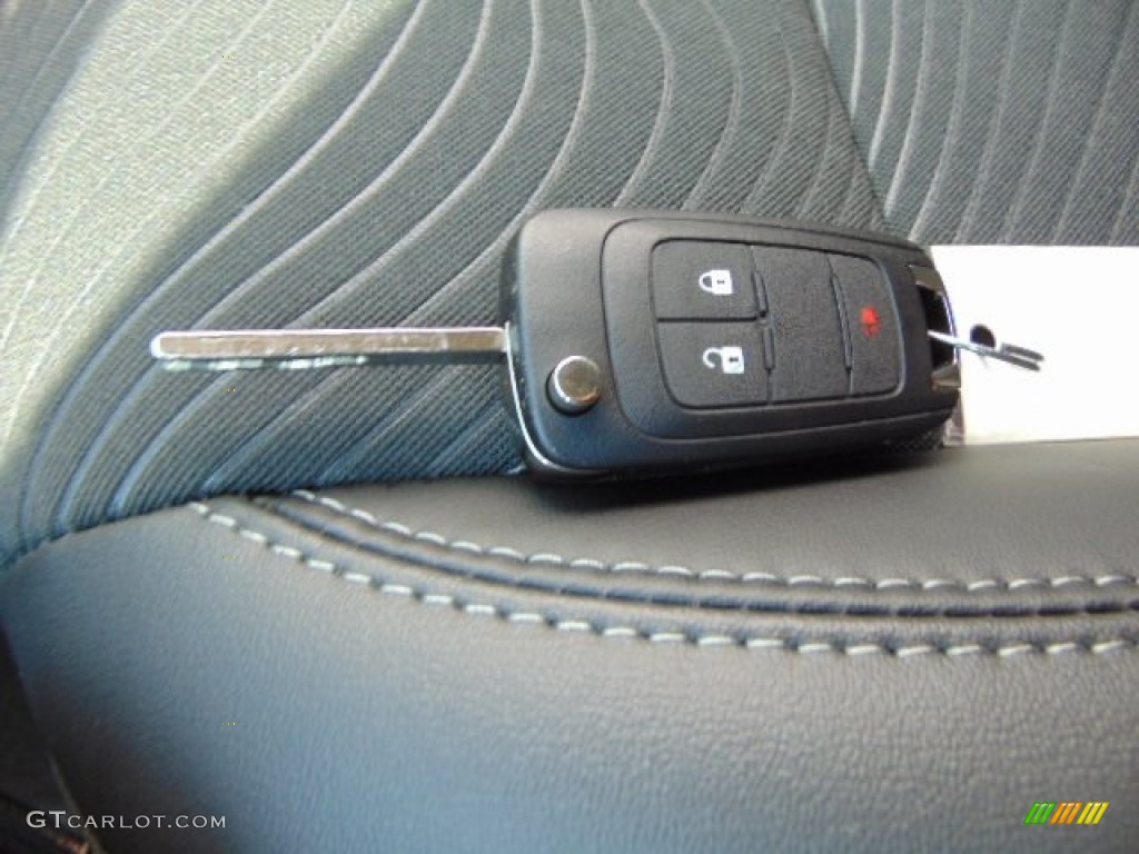 2014 Buick Encore AWD Keys Photos