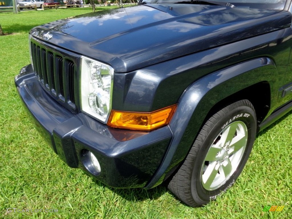 2006 Commander  - Steel Blue Metallic / Medium Slate Gray photo #42