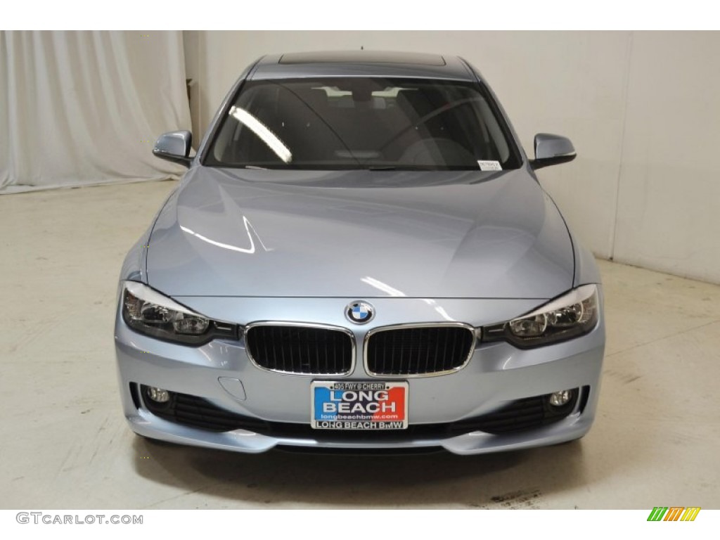 2014 3 Series 320i Sedan - Liquid Blue Metallic / Black photo #4