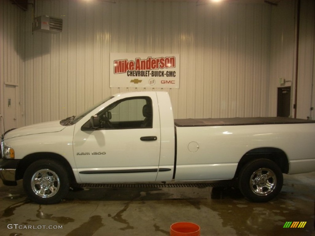 2004 Ram 1500 ST Regular Cab - Bright White / Dark Slate Gray photo #1