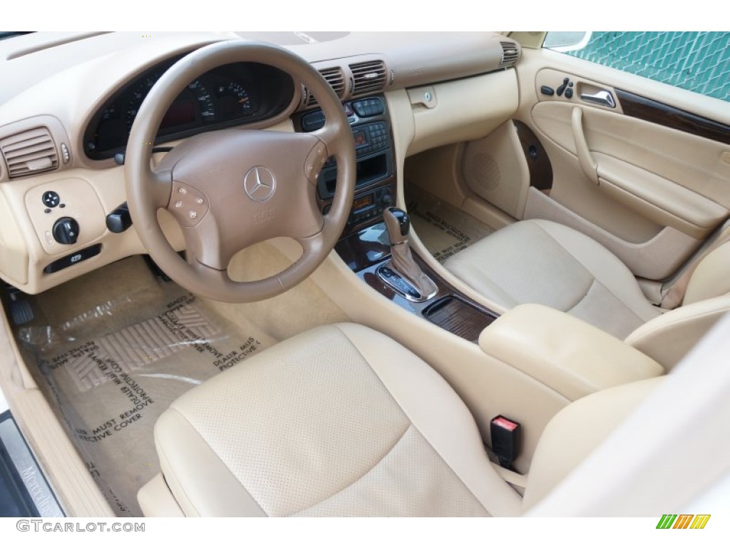 2002 C 320 Sedan - Alabaster White / Java photo #16