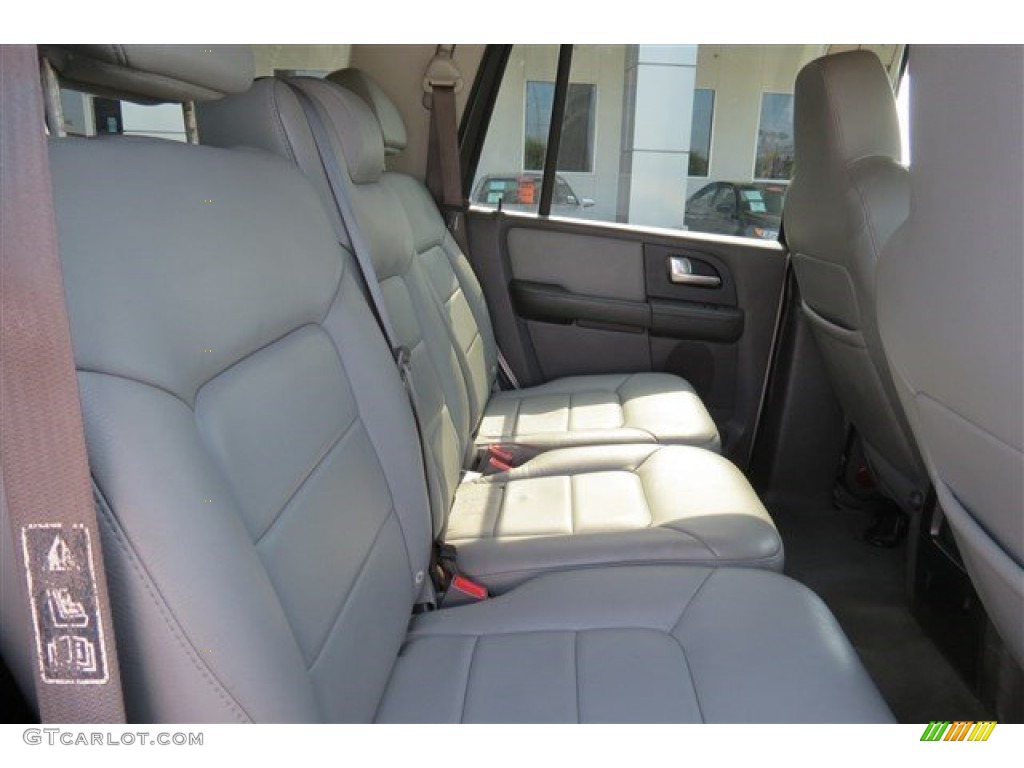 2003 Expedition XLT 4x4 - Silver Birch Metallic / Medium Parchment photo #14