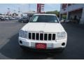 Stone White - Grand Cherokee Laredo Photo No. 2