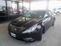Phantom Black Metallic - Sonata SE 2.0T Photo No. 1