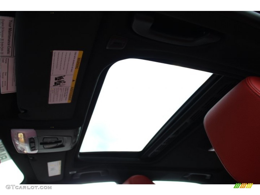 2014 3 Series 328i xDrive Sedan - Black Sapphire Metallic / Coral Red/Black photo #12