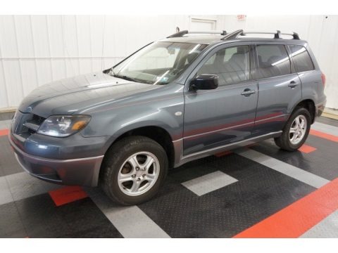 2004 Mitsubishi Outlander LS AWD Data, Info and Specs