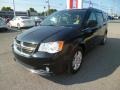 2013 Brilliant Black Crystal Pearl Dodge Grand Caravan Crew  photo #3