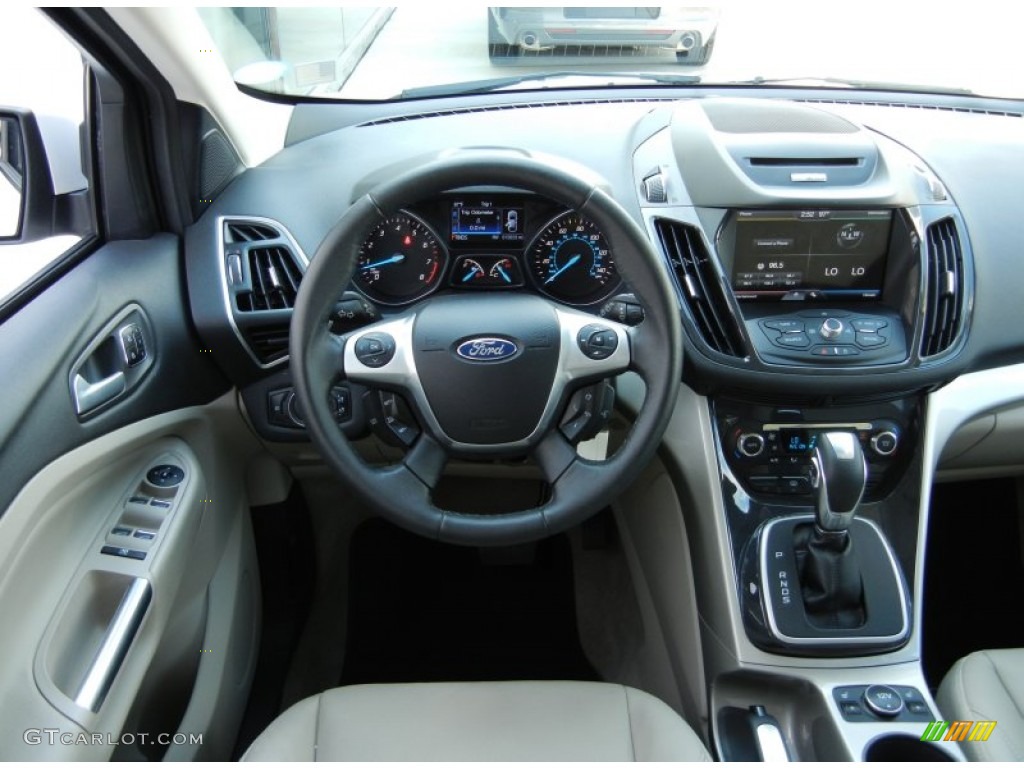 2013 Escape SEL 2.0L EcoBoost - White Platinum Metallic Tri-Coat / Medium Light Stone photo #20