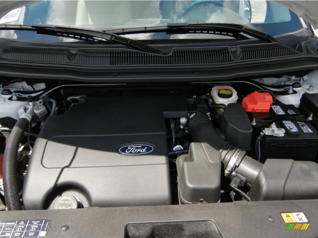 2015 Explorer FWD - Oxford White / Medium Light Stone photo #12