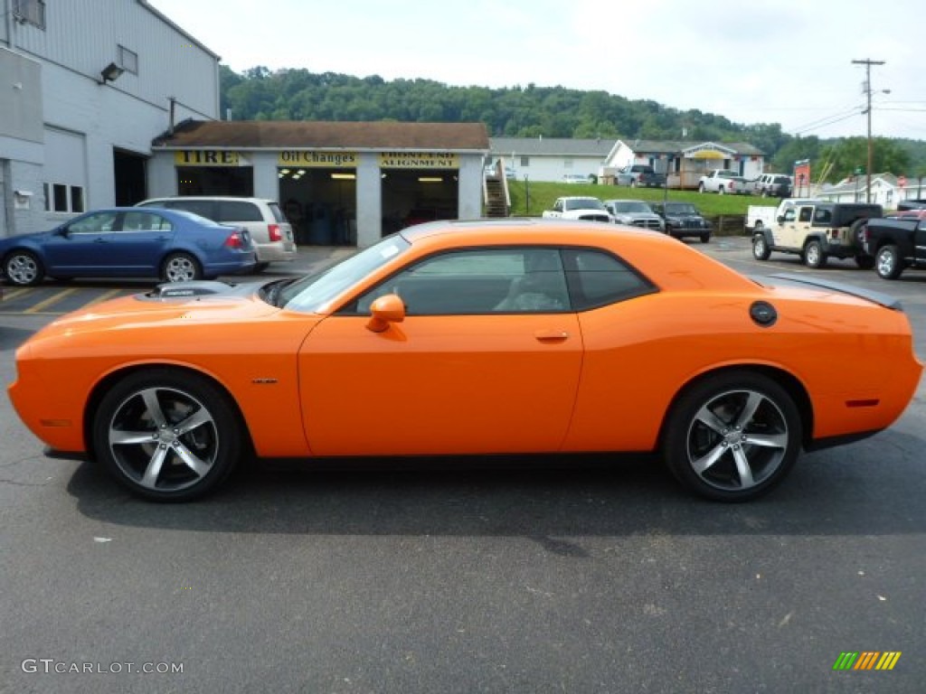 2014 Challenger R/T Shaker Package - Header Orange / Dark Slate Gray photo #2