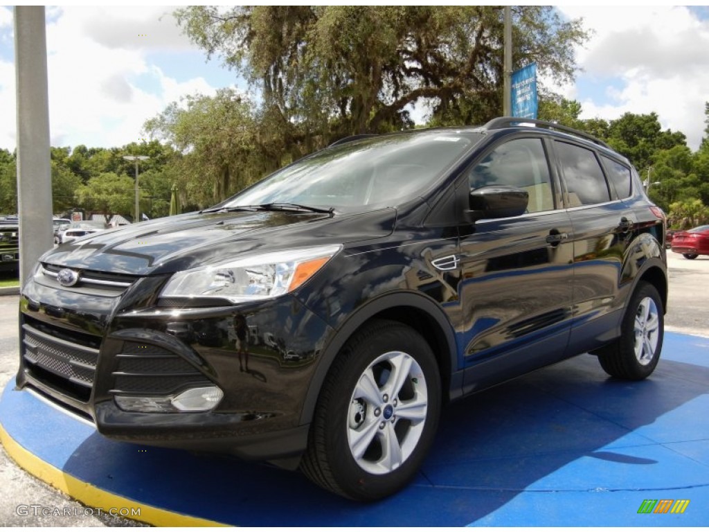 2014 Escape SE 2.0L EcoBoost - Tuxedo Black / Medium Light Stone photo #1