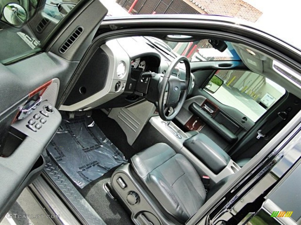 2006 F150 Lariat SuperCrew - Black / Black photo #16