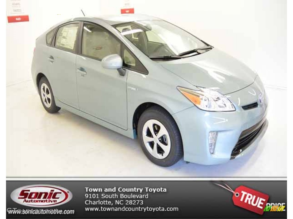 2014 Prius Two Hybrid - Sea Glass Pearl / Misty Gray photo #1