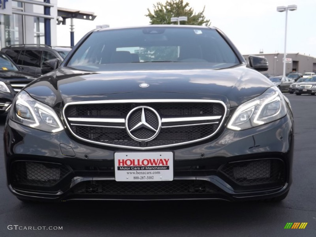 2014 E 63 AMG S-Model - Black / Black photo #2