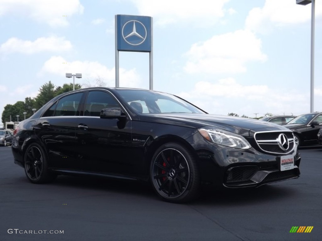 2014 E 63 AMG S-Model - Black / Black photo #3