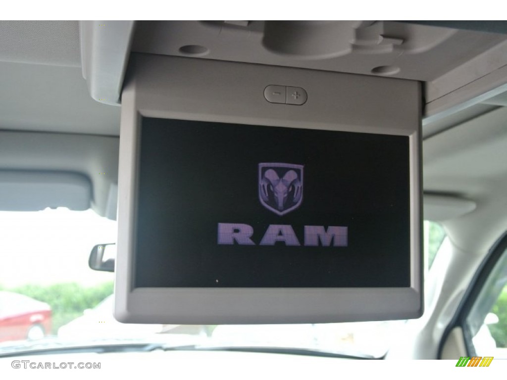 2011 Ram 2500 HD Laramie Longhorn Mega Cab 4x4 - Sagebrush Pearl / Light Pebble Beige/Bark Brown photo #21