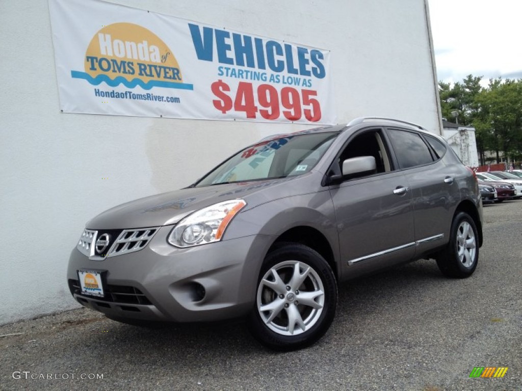 2011 Rogue SV AWD - Platinum Graphite / Black photo #1