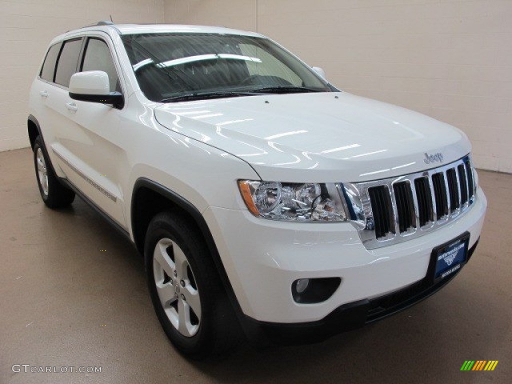 2012 Grand Cherokee Laredo 4x4 - Stone White / Black photo #1