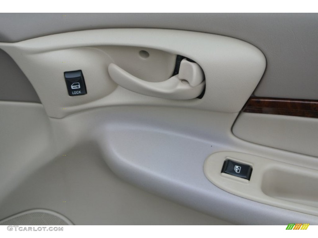 2005 Impala  - Sandstone Metallic / Neutral Beige photo #22