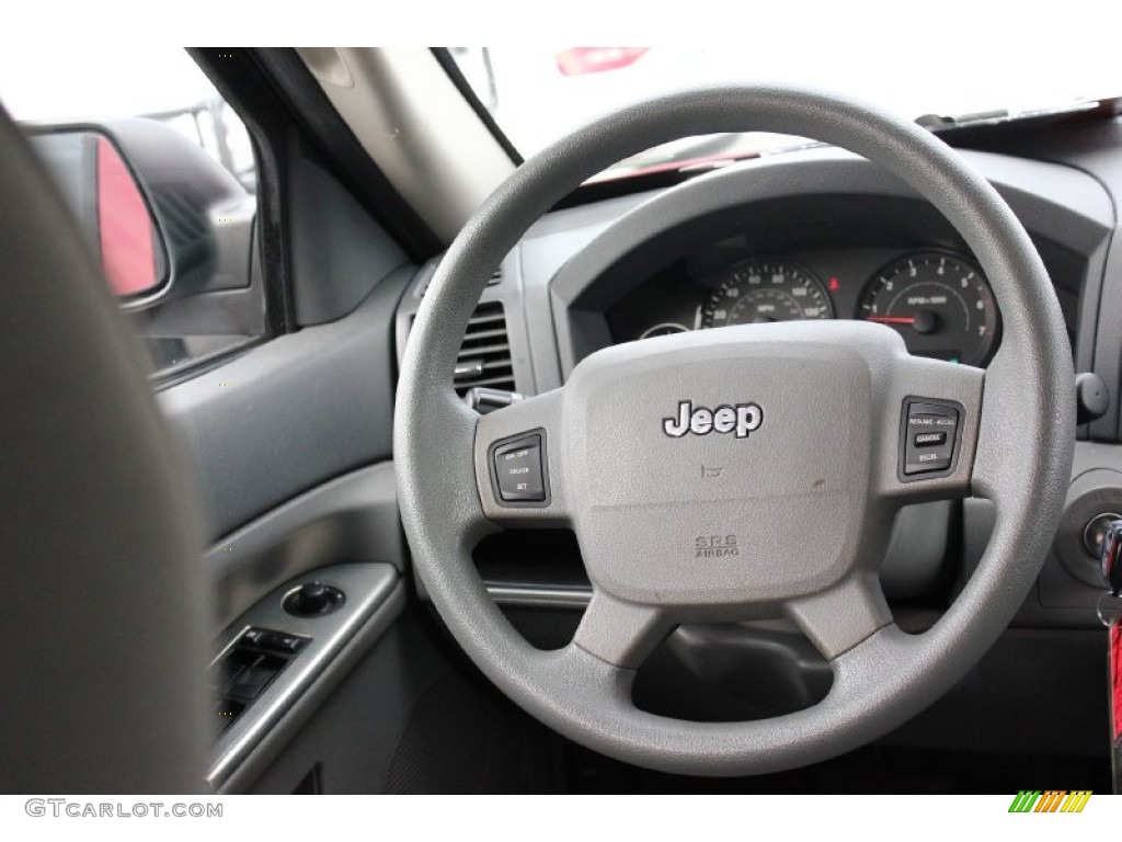 2005 Grand Cherokee Laredo - Inferno Red Crystal Pearl / Medium Slate Gray photo #25