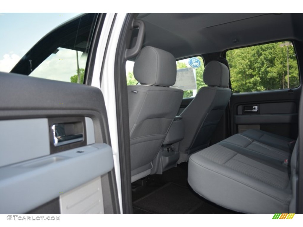 2014 F150 XLT SuperCrew 4x4 - Oxford White / Steel Grey photo #8