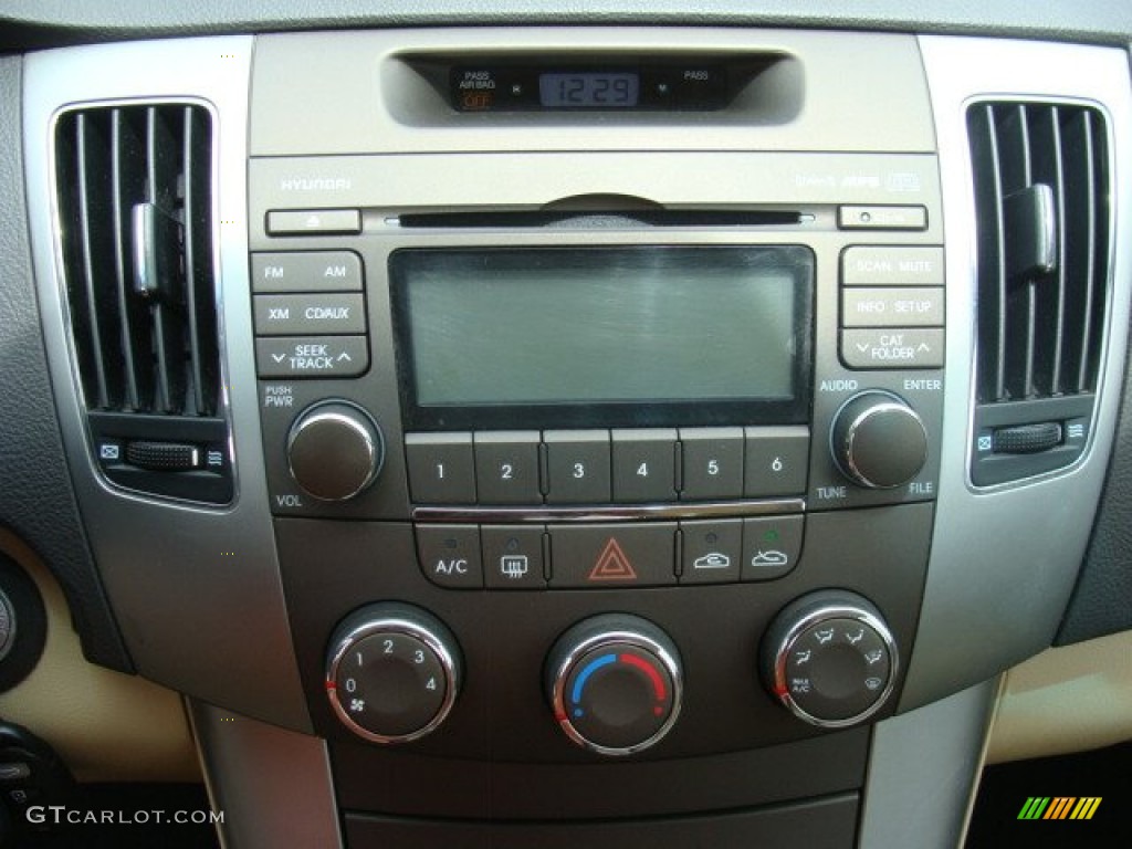 2009 Sonata GLS - Medium Silver Blue / Camel photo #16
