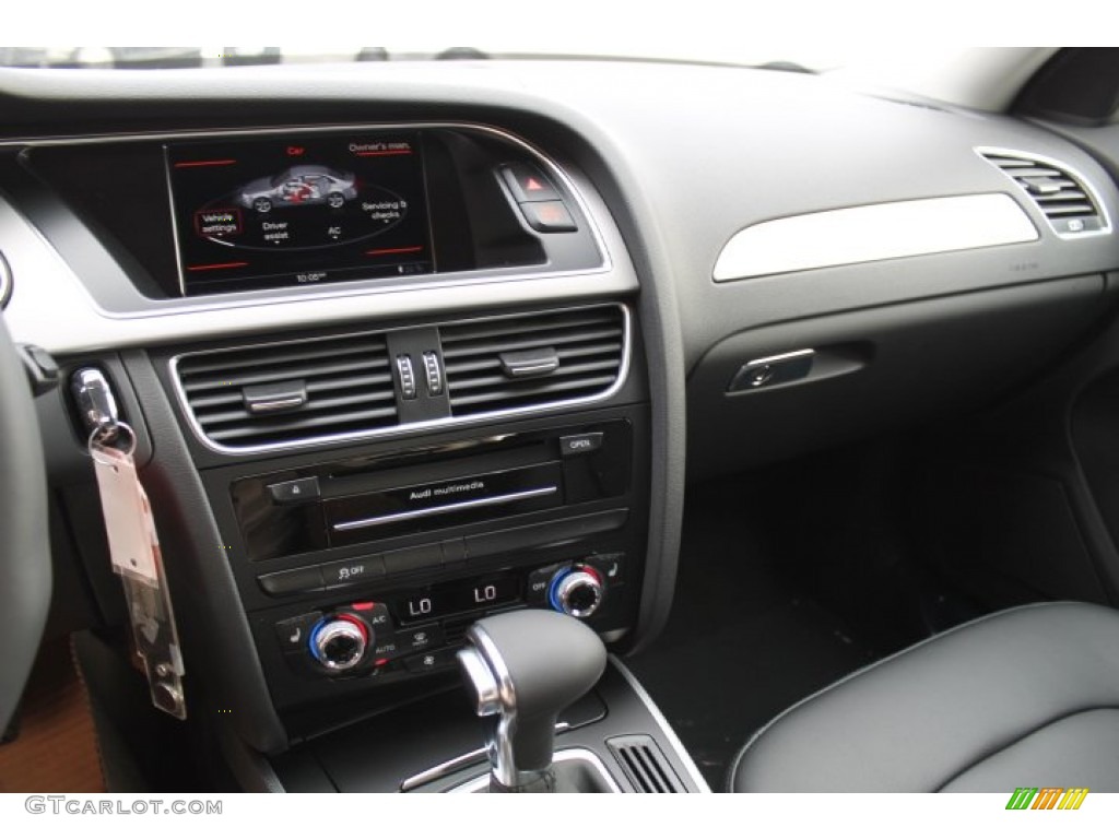 2015 A4 2.0T Premium Plus - Florett Silver Metallic / Black photo #12