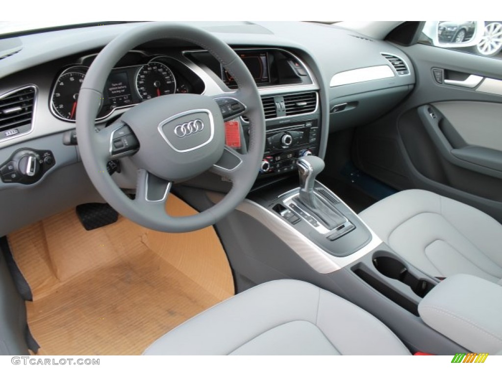 Gray/Gray Interior 2015 Audi A4 2.0T Premium Photo #95721089
