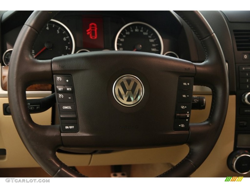 2008 Volkswagen Touareg 2 VR6 Steering Wheel Photos
