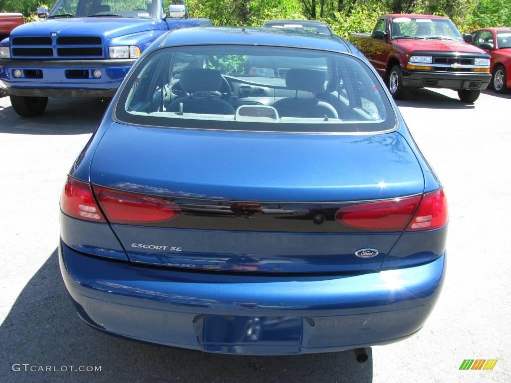 1999 Escort SE Sedan - Atlantic Blue Metallic / Medium Graphite photo #6