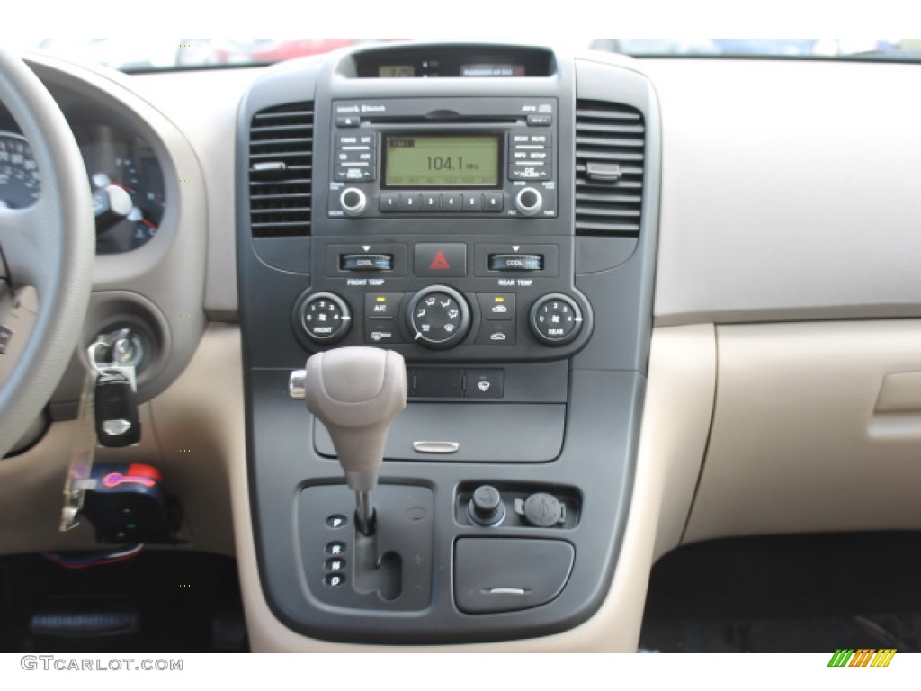 2012 Sedona LX - Silverstone Beige / Beige photo #12