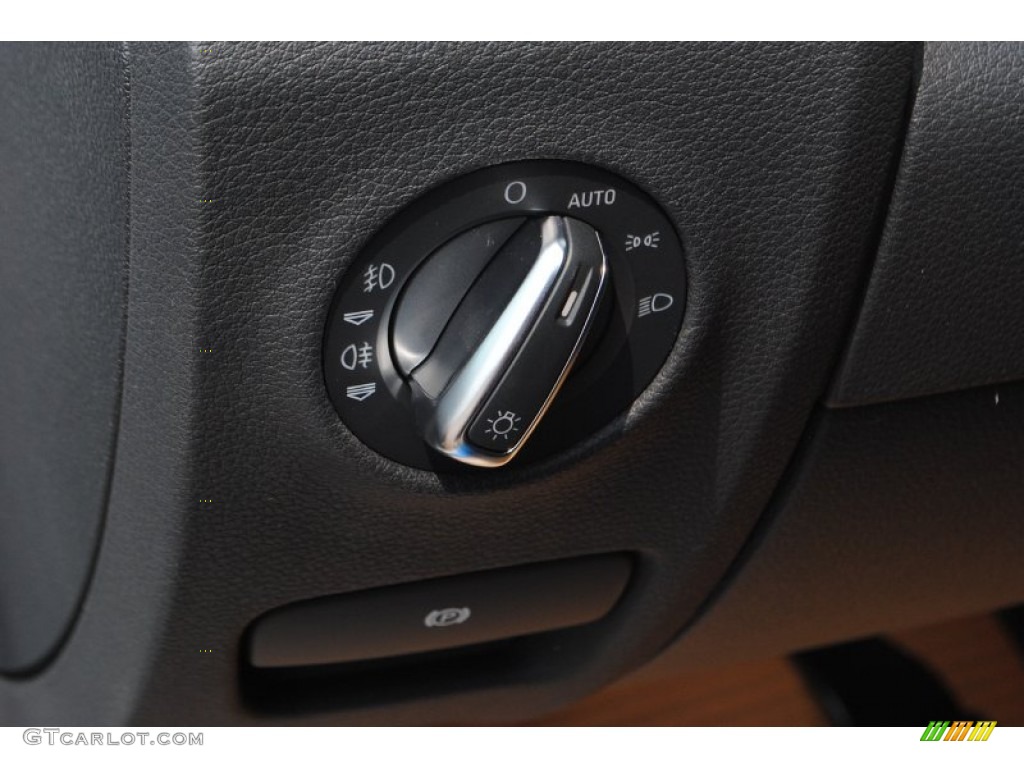 2015 Audi Q7 3.0 Prestige quattro Controls Photo #95726111