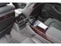 Black Rear Seat Photo for 2015 Audi A8 #95727305