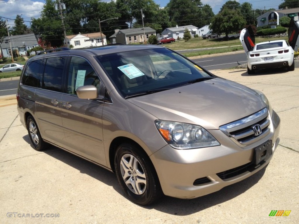 Desert Rock Metallic 2007 Honda Odyssey EX-L Exterior Photo #95735471