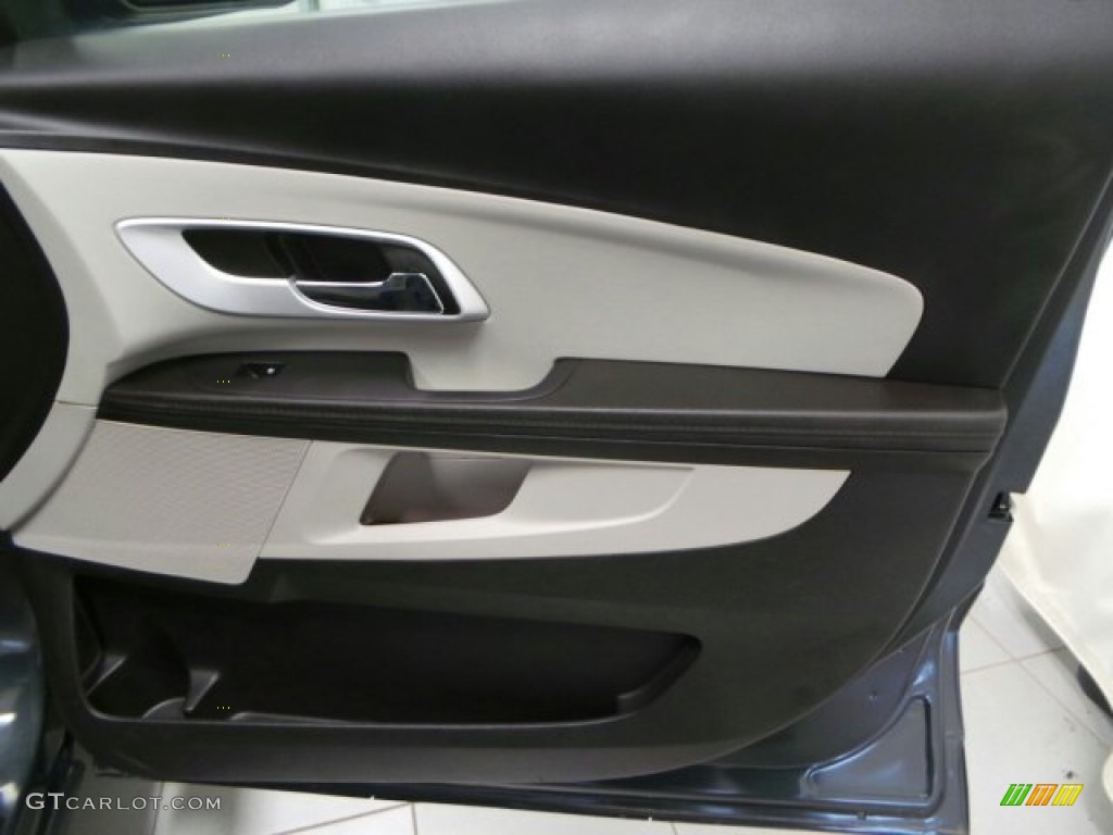 2011 Equinox LS AWD - Twilight Blue Metallic / Light Titanium/Jet Black photo #17