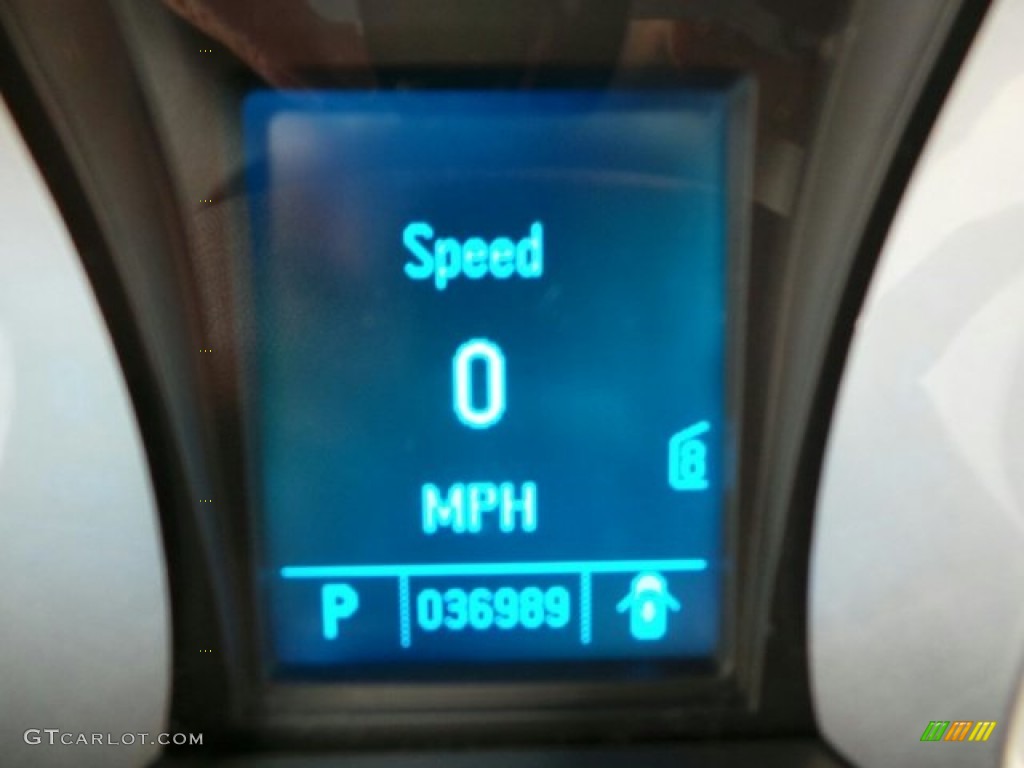 2011 Equinox LS AWD - Twilight Blue Metallic / Light Titanium/Jet Black photo #24