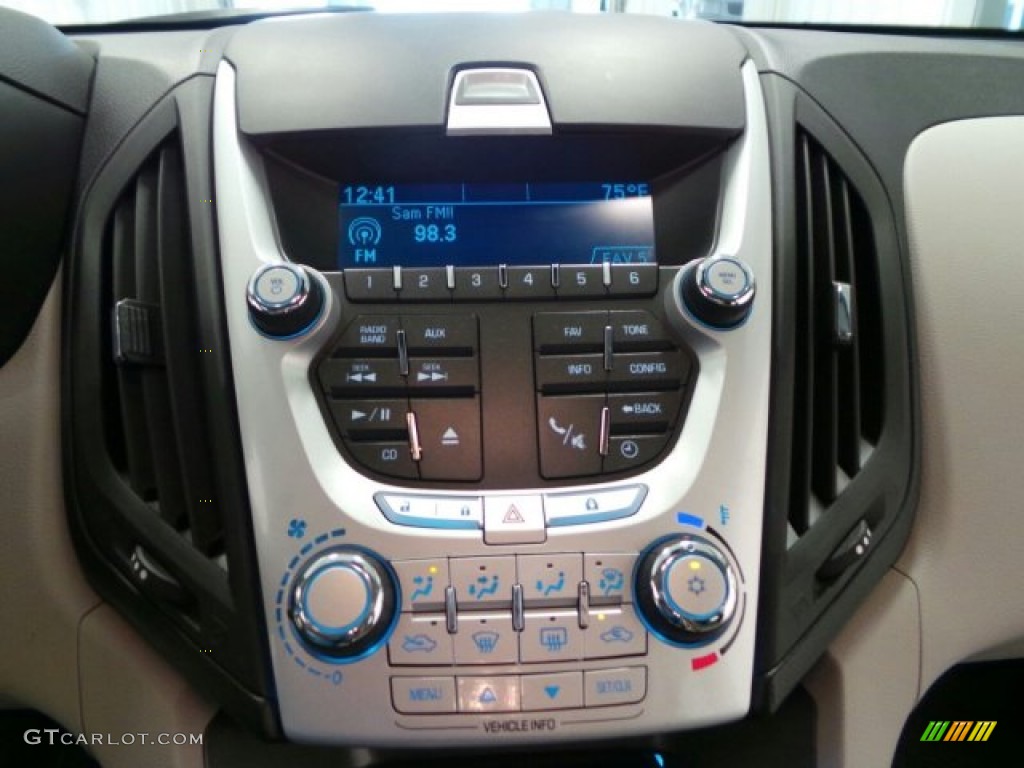2011 Equinox LS AWD - Twilight Blue Metallic / Light Titanium/Jet Black photo #25