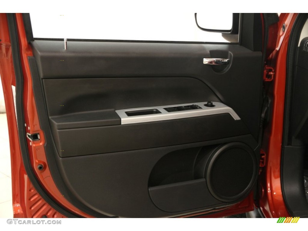 2008 Jeep Compass Sport 4x4 Dark Slate Gray Door Panel Photo #95736534