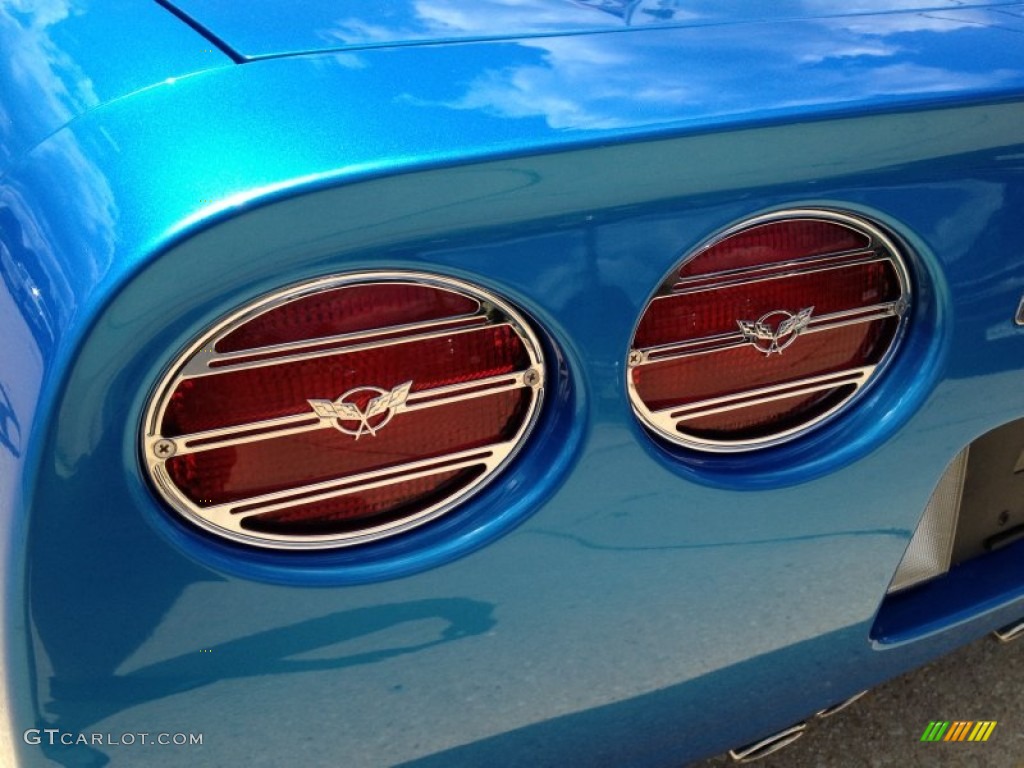 1999 Corvette Convertible - Nassau Blue Metallic / Light Oak photo #25