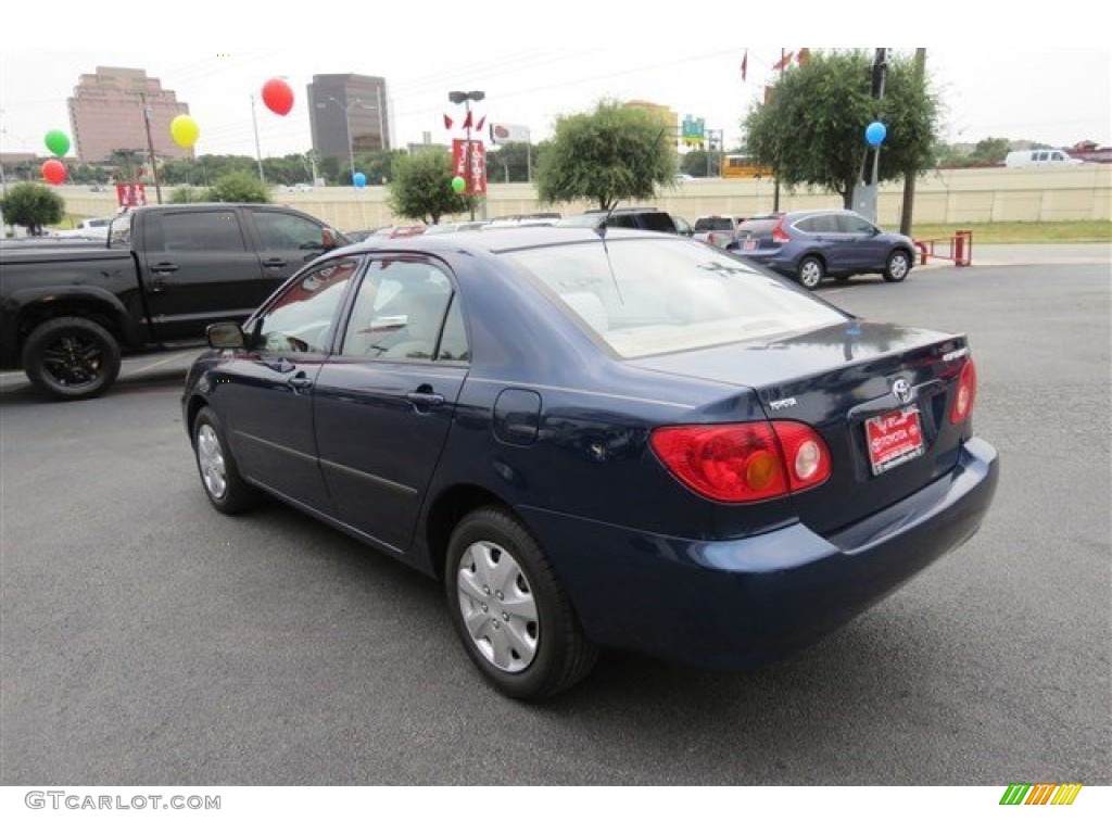 2004 Corolla LE - Indigo Ink Blue Pearl / Light Gray photo #5