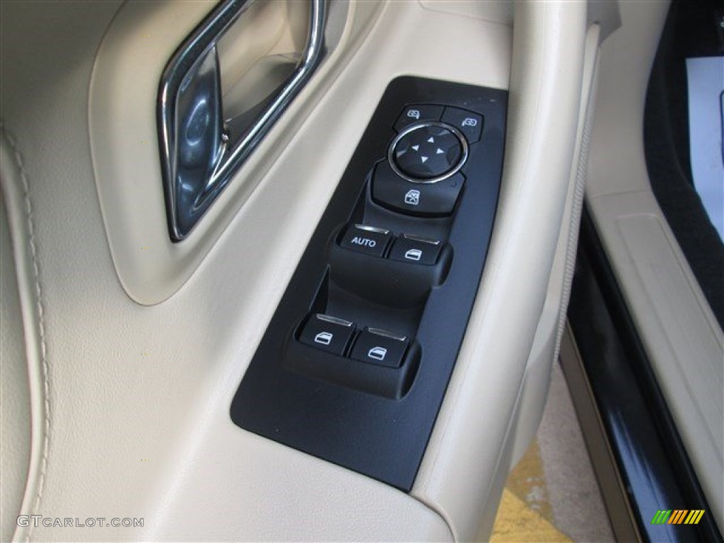 2015 Taurus SE - Tuxedo Black Metallic / Dune photo #7